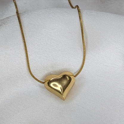 18K Gold Bold Heart Pendant Necklace (Anti Tarnish)