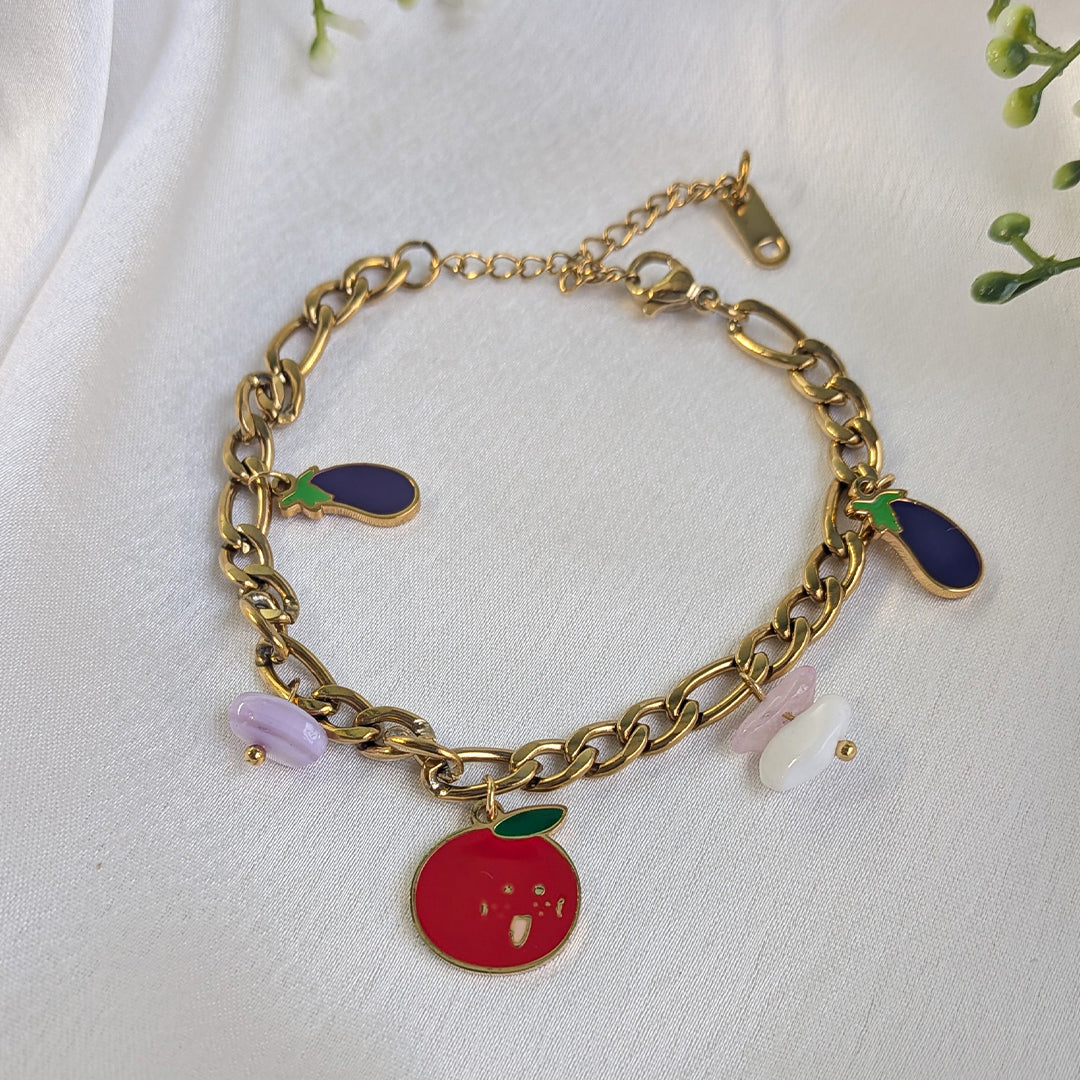 18 K Gold Plated Crimson Bringle Tropical Charm Chain Bracelet (Anti Tarnish)