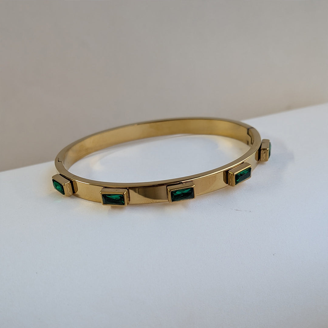 Gold Finish Chic Bracelet with Green Gemstone Embellishments For Girls & Women