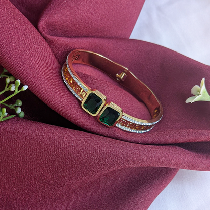 18K Gold Plated Emerald Elegance Bracelet (Anti Tarnish)