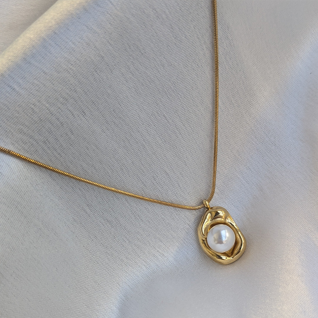Gold Plated Minimalist Chic Broad Bean Style Pearl For Girls & Women