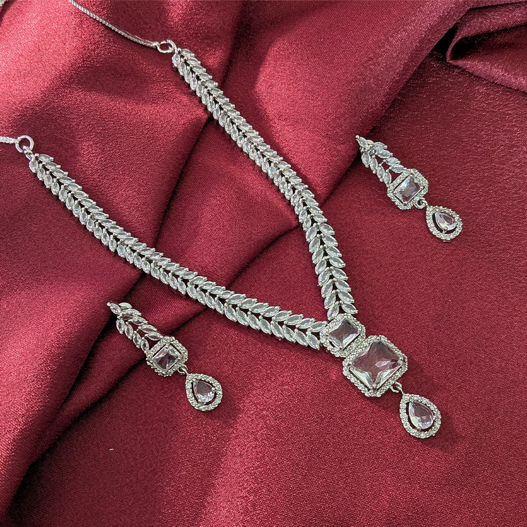 AD Luxe Square & Teardrop Gemstone Necklace With Matching Earrings For Women