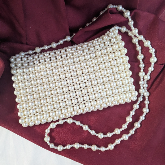 Chic Pearl-Embellished Clutch Bag for Women