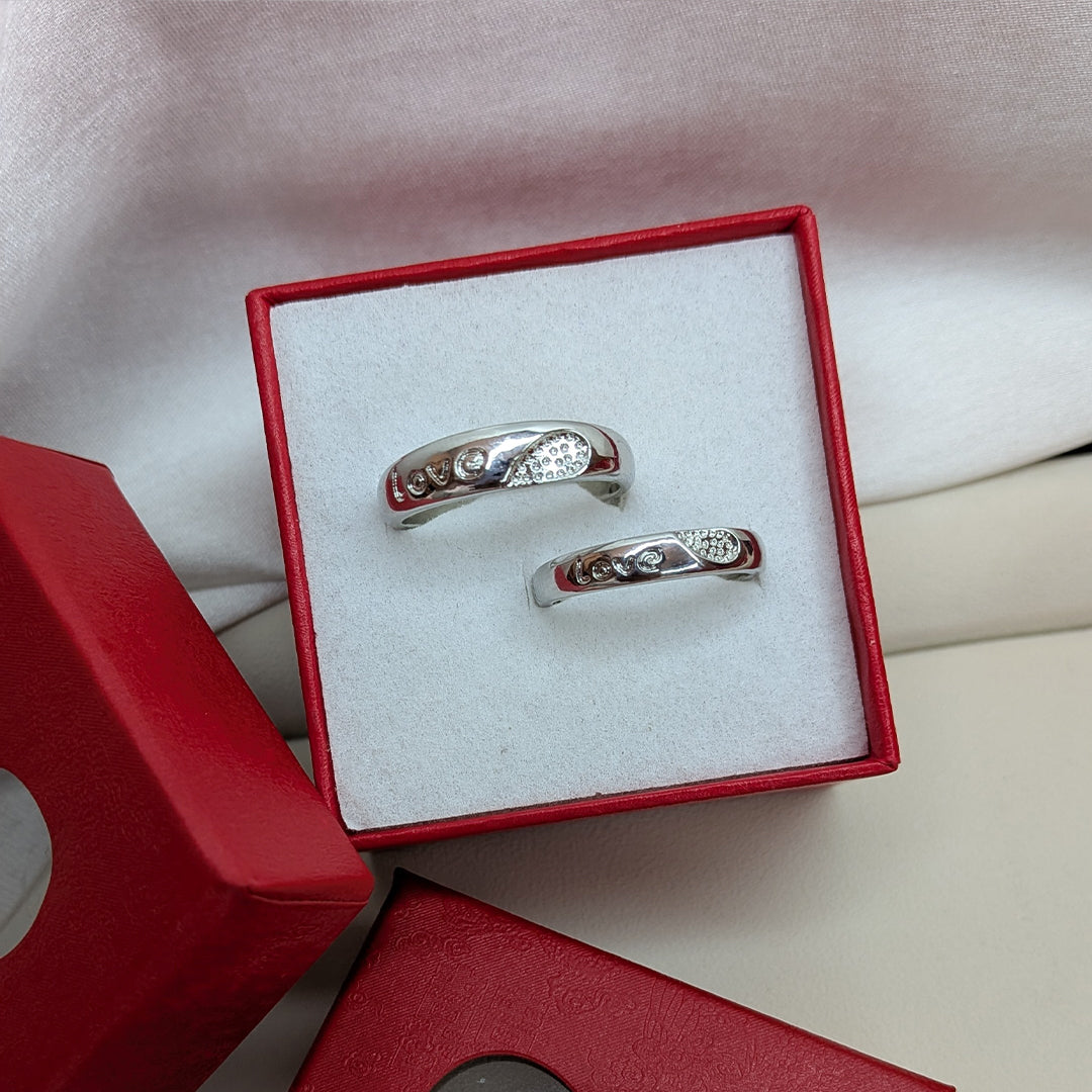 Stylish Valentine Couple Ring Set