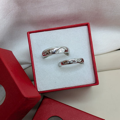 Stylish Valentine Couple Ring Set
