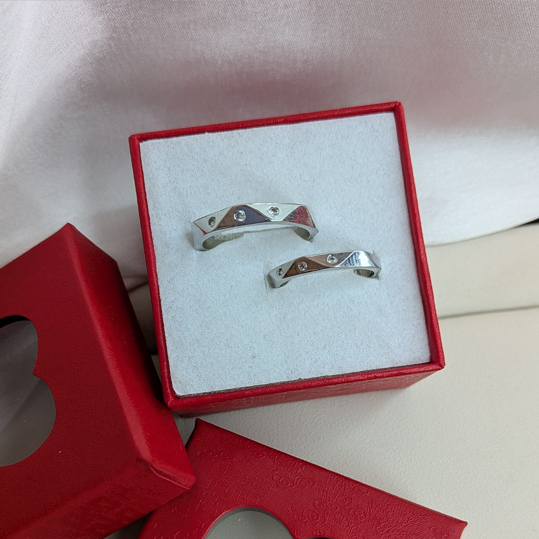 Modern Twisted Crystal Accents Couple Ring Set