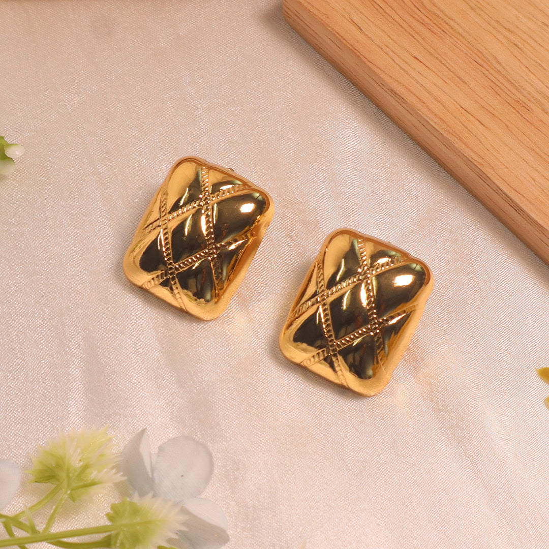 18K Gold Plated Quilted Rectangle Stud Earrings (Anti-Tarnish)