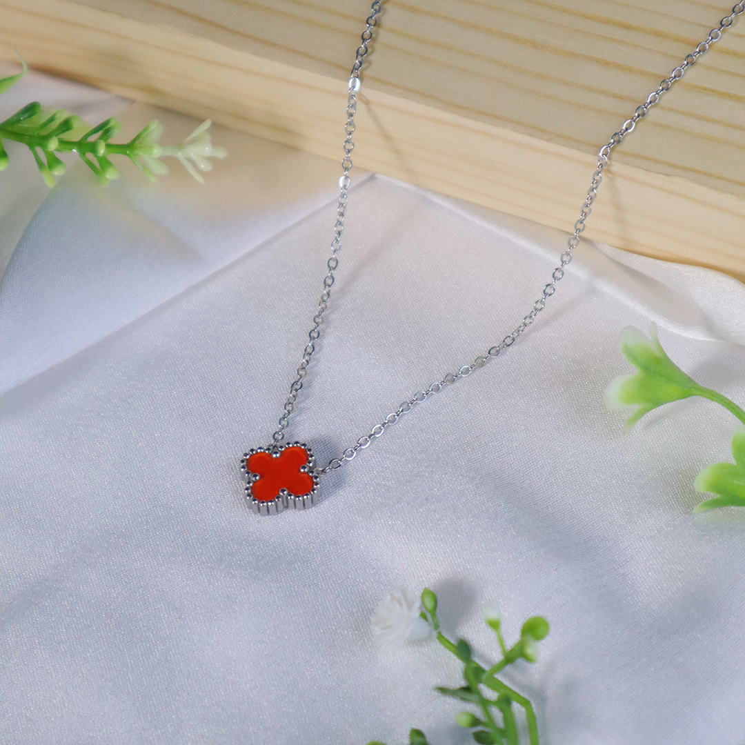Enamel Clover Pendant Necklace ( Anti-Tarnish )