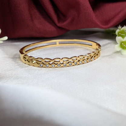 Gold Finish Openable Bracelet With AD Stone Accent For Girls & Women