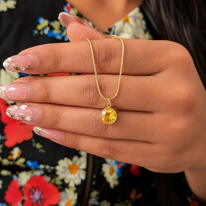 Luxury Emerald Round Crystal Stone Pendant for Girls & women