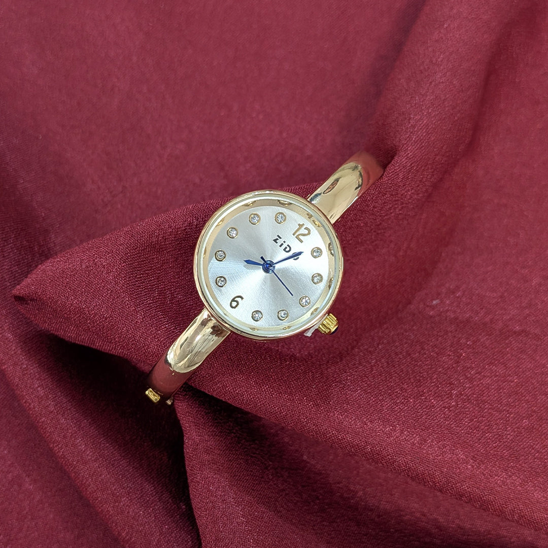 Classic Circular Analog AD Studded Plain Band Bracelet Watch For Girls & Women