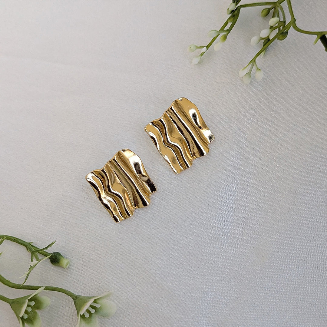 Gold Plated Abstract Wavy Gold Stud Earrings For Girls & Women (Anti Tarnish)