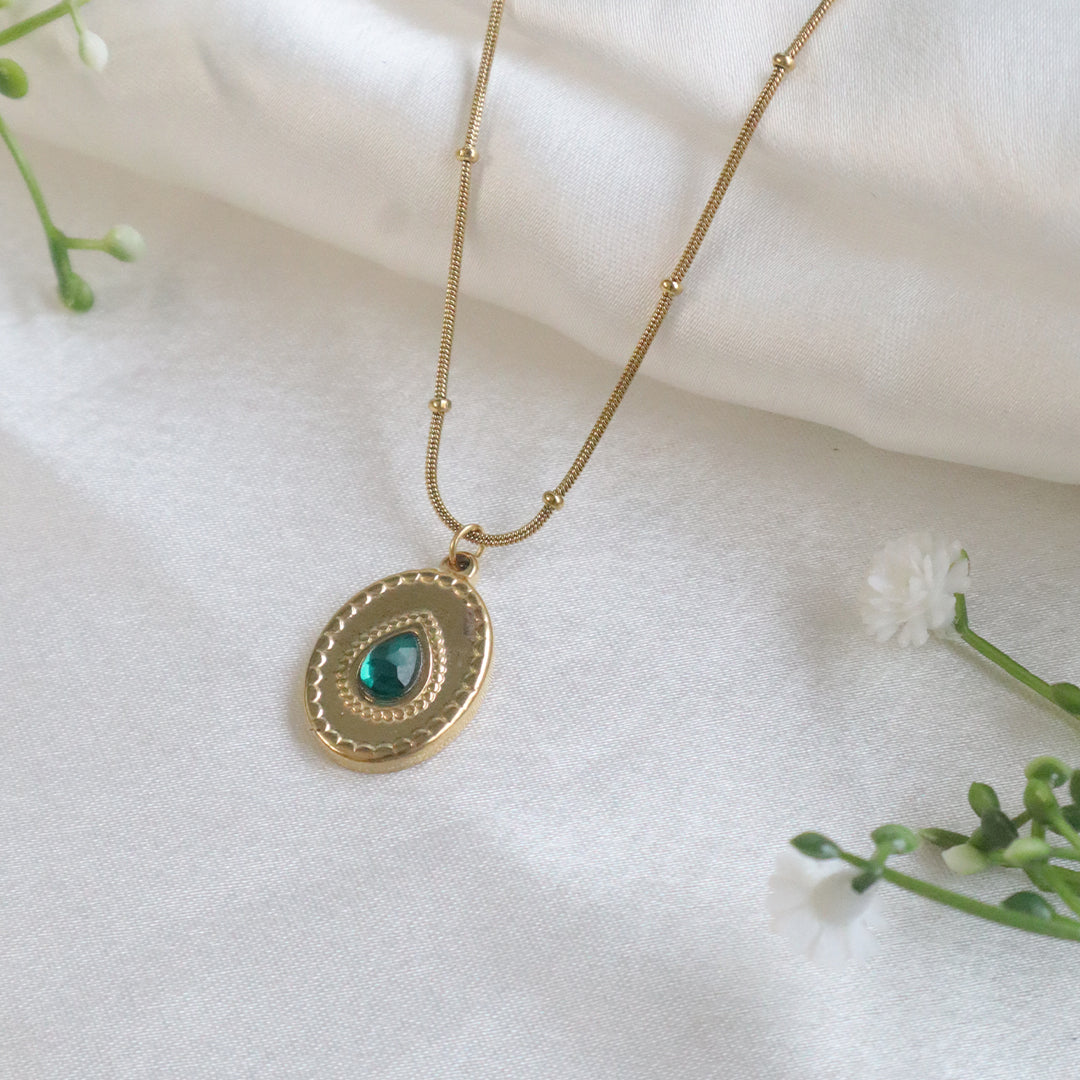 18K Gold Plated Elegant Teardrop Pendant Necklace (Anti-Tarnish)