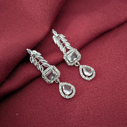 AD Luxe Square & Teardrop Gemstone Necklace With Matching Earrings For Women