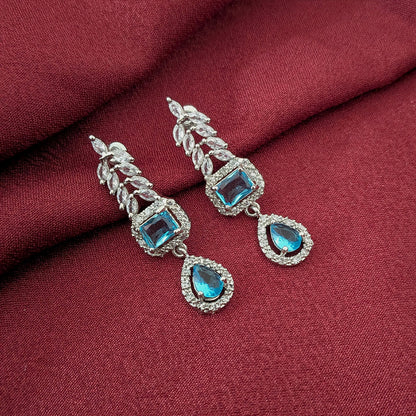 AD Luxe Square & Teardrop Gemstone Necklace With Matching Earrings For Women