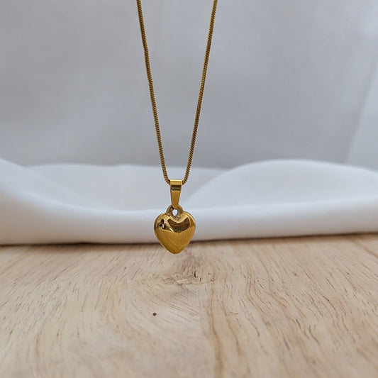 18k Gold Plated Minimal Heart Charm Pendant for Women & Girls