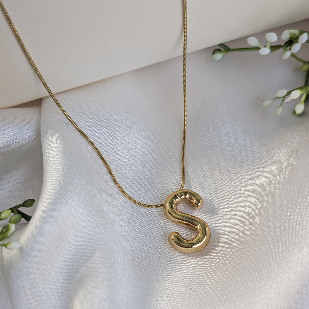 18K Gold Plated Stylish Alphabet Pendant (Anti Tarnish)