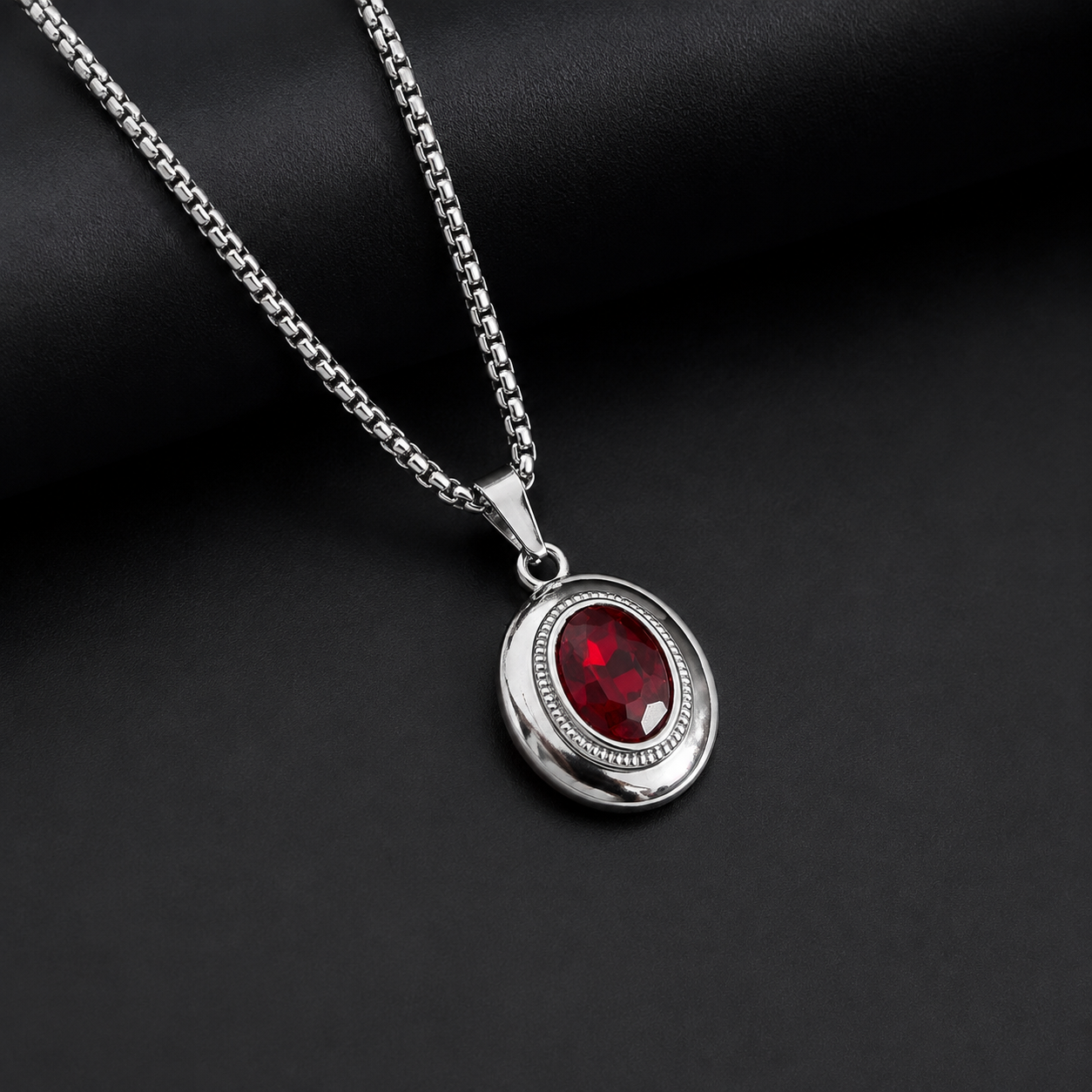 Oval Pendant Necklace with Silver-Tone Link Chain