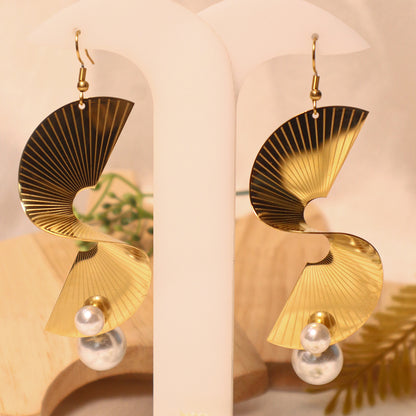 18K Gold Plated Twisted / Swirl Design and Pearl Drop Earrings (Anti-Tarnish)