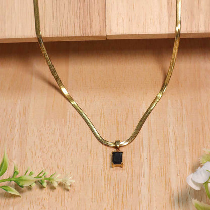 18k Gold Plated Stone Pendant Necklace ( Anti-Tarnish )