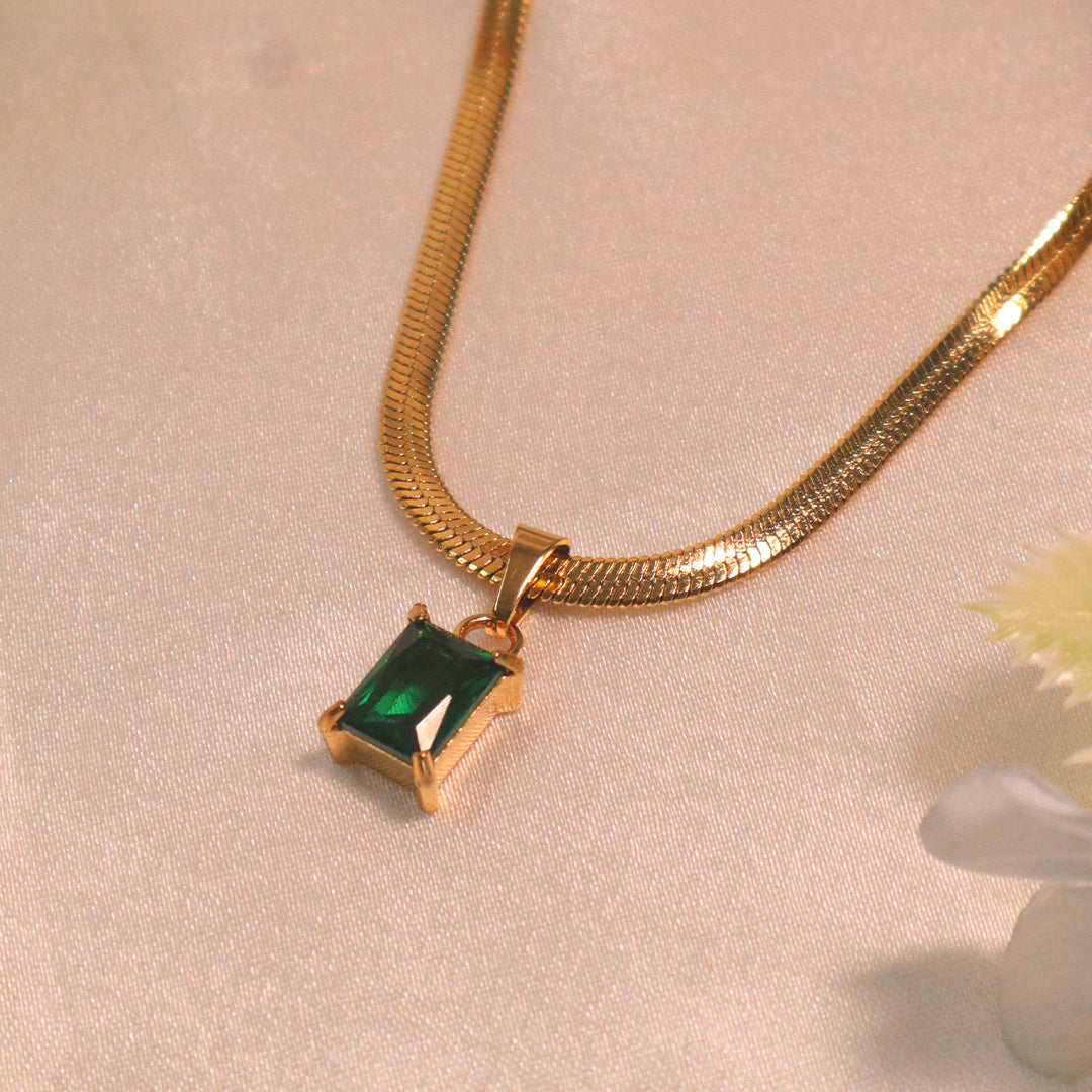 18k Gold Plated Stone Pendant Necklace ( Anti-Tarnish )