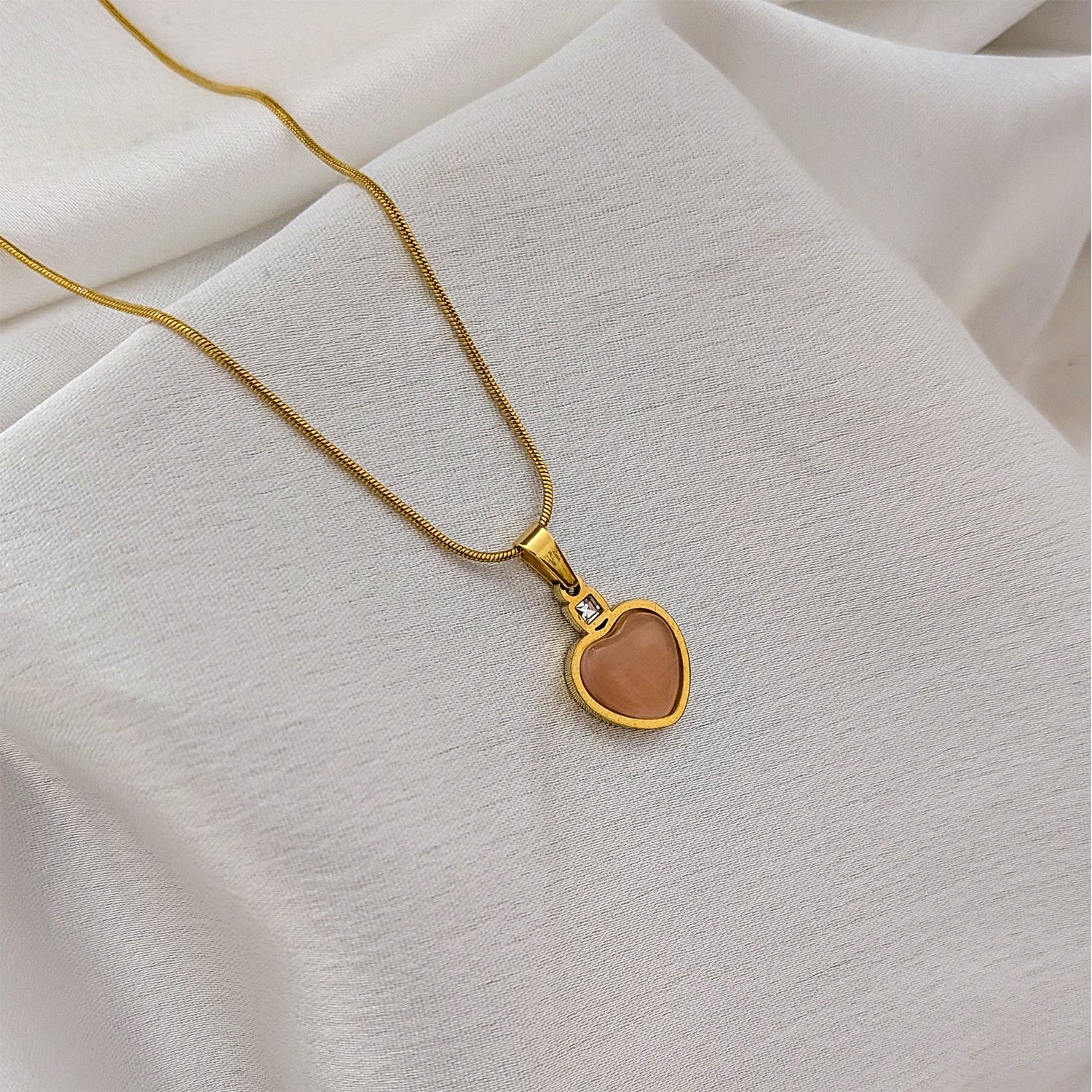 AD Stone Sapphire Pearl Heart Pendant for Girls & Women
