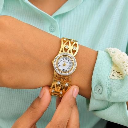 Traditional Eye Line Design AD Studded Band Bracelet Watch For Girls & Women