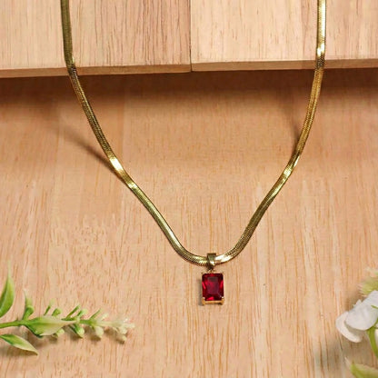 18k Gold Plated Stone Pendant Necklace (Anti Tarnish)