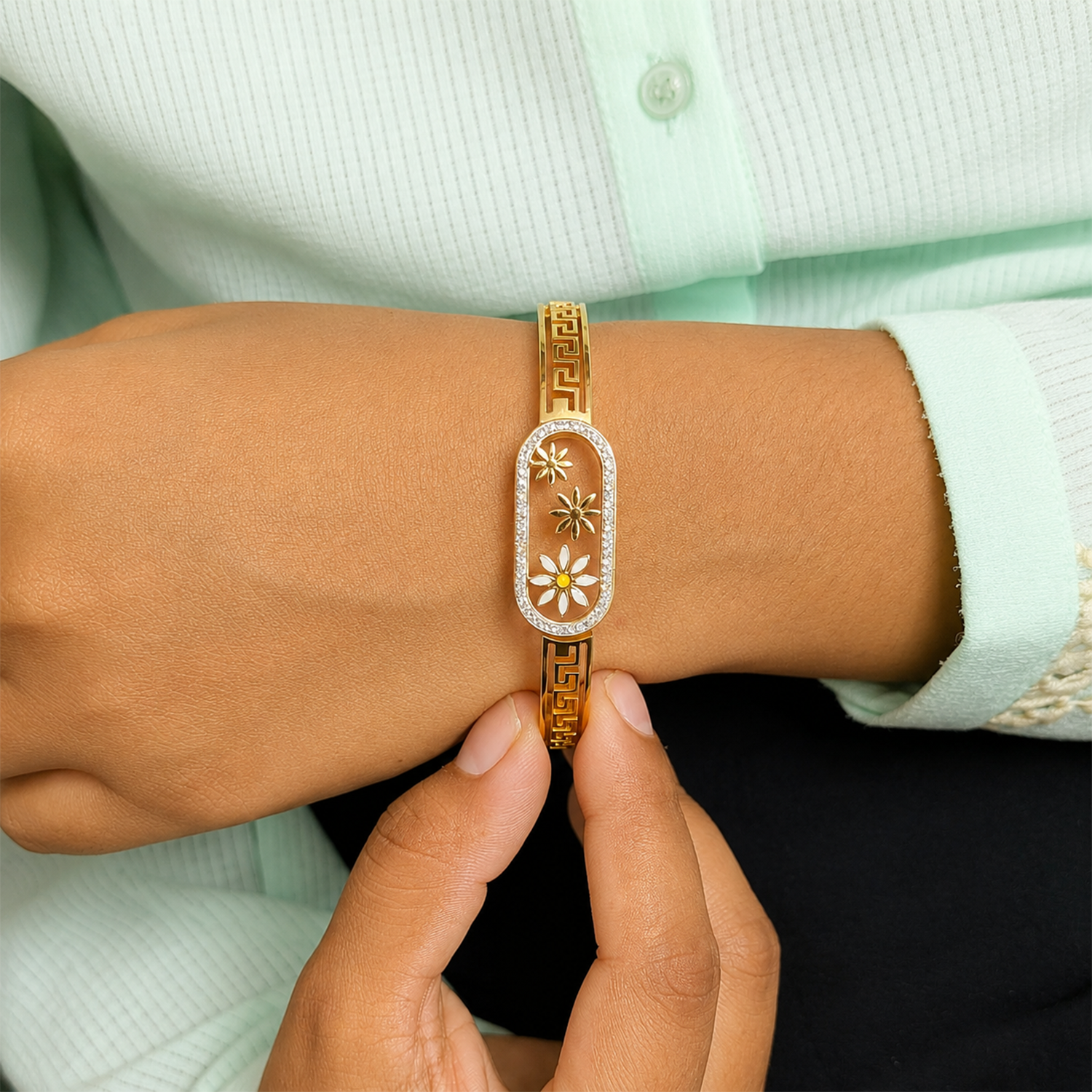 Beach Floral Theme AD Stone Cuff Bracelet for Women & Girls