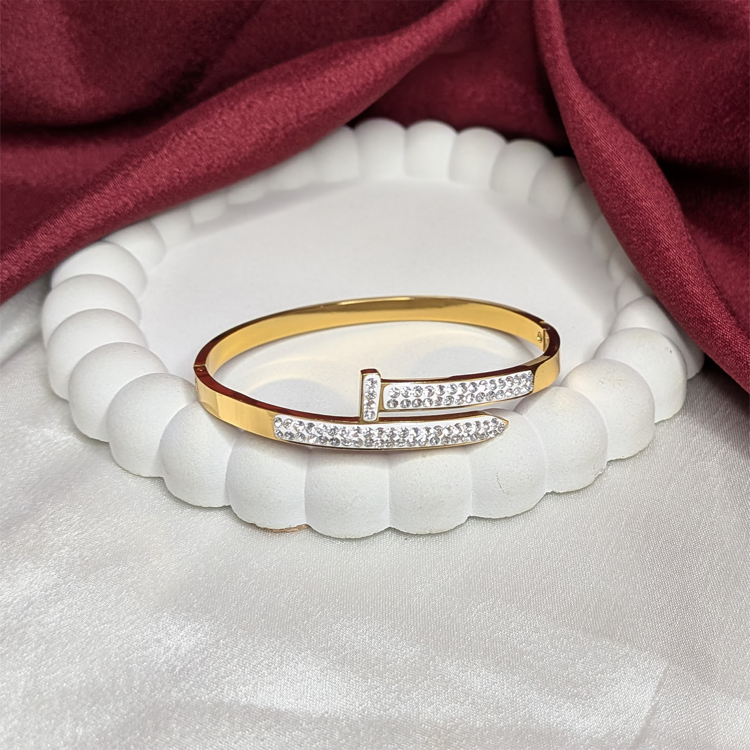 Scintillare Screw Cuff AD Stone Bracelet for Girls & Women