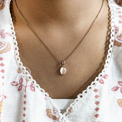 Pearl Bazel Pendant Necklace With Chain for Women & Girls
