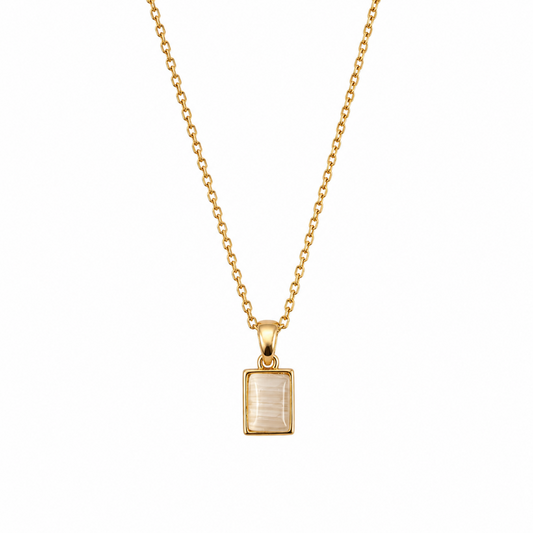 Engravable Locket Pendant With Chain for Women & Girls