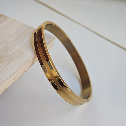 Gold Plated Matte & Gloss Finish Sleek Designer Stainless Steel Bracelet For Men