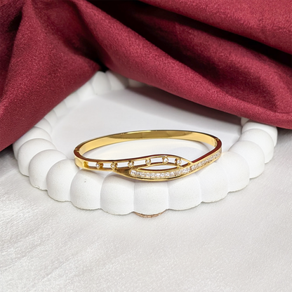 Delicate Twisted Cuff AD Stone Bracelet for Women & Girls