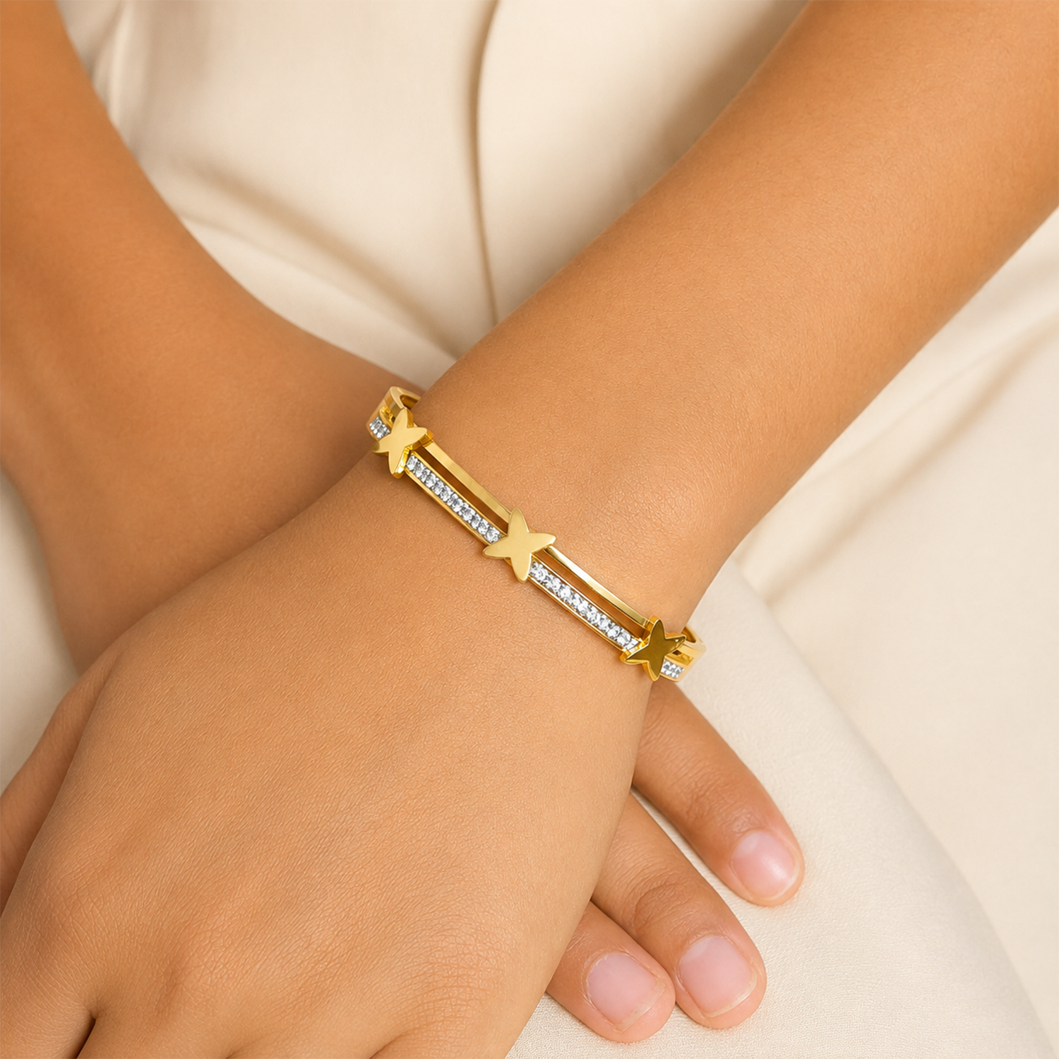 Stunning Star Inlaid Design AD Stone Bracelet for Girls & Women