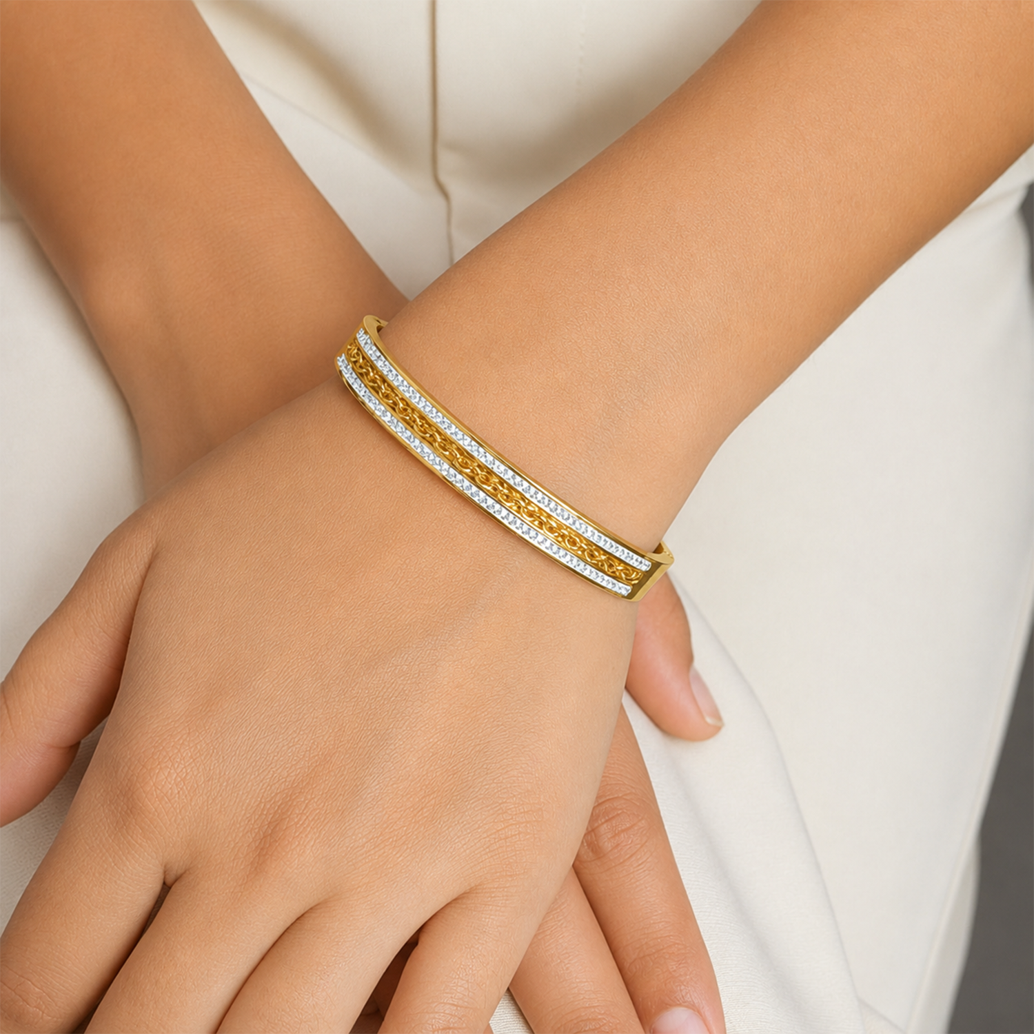 Symmetrical Chain Interlink Ad Stone Bracelet for Girls & Women