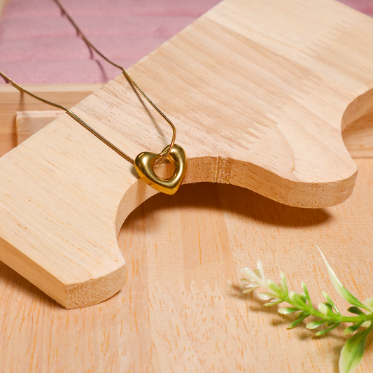 18K Gold Bold Heart Pendant Necklace (Anti-Tarnish)