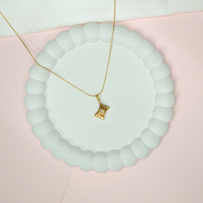 Unique Candy Wrapper Design Central Stone Pendant for Girls & Women's