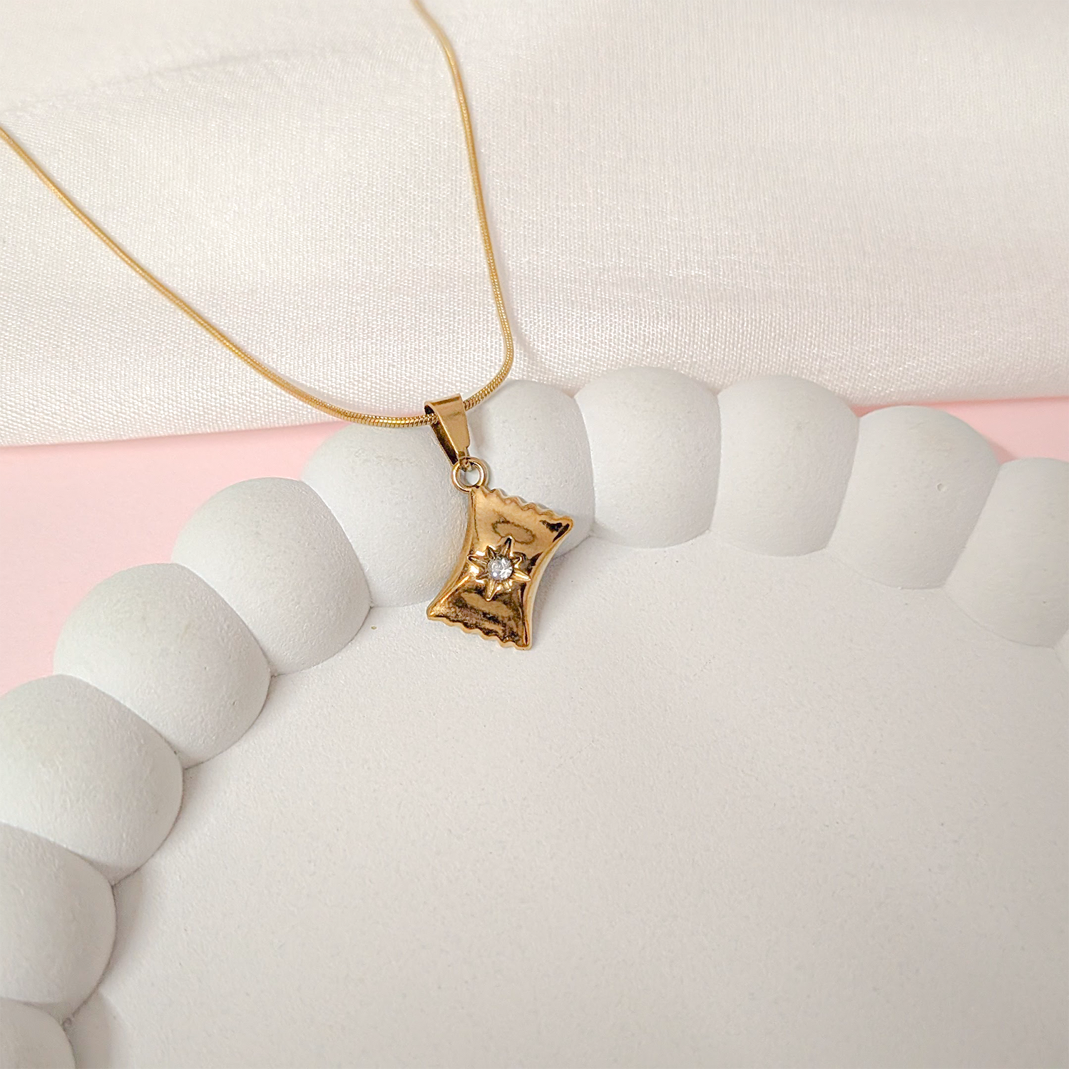 Unique Candy Wrapper Design Central Stone Pendant for Girls & Women's