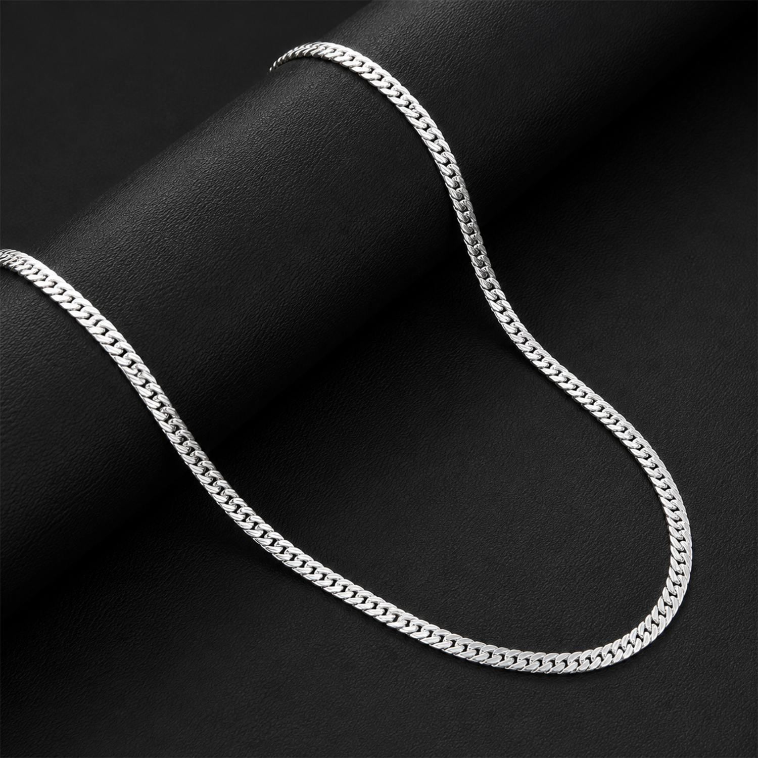 Stylish Viper Snake Pattern Stainless Steel Chain For Men & Women