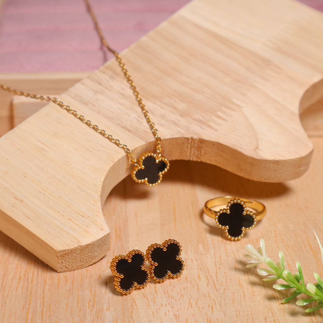 18K Gold Plated Clover Pendant Necklace With Earrings and Ring (Anti-Tarnish)