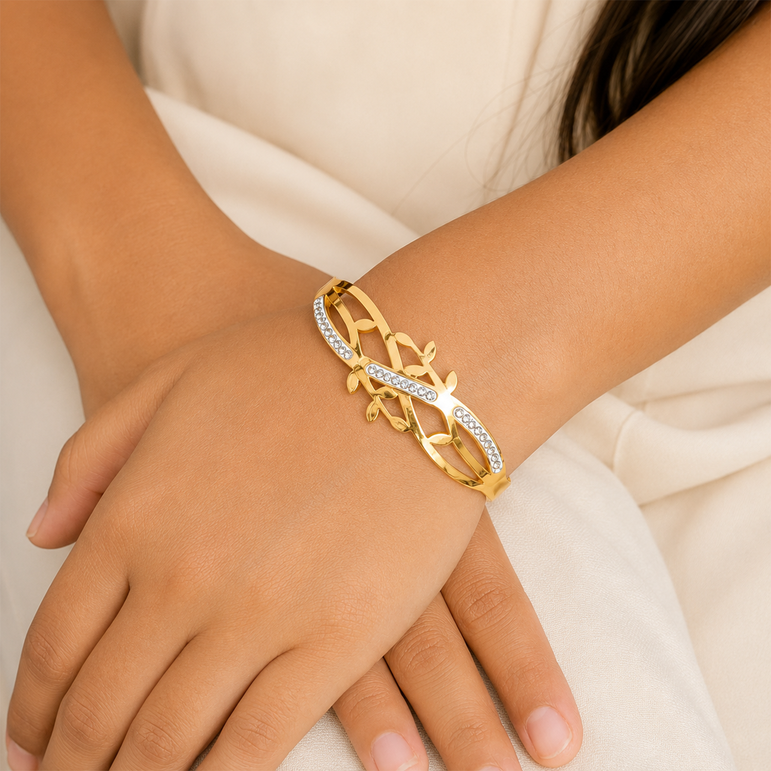 Bazel Leaf Design Ad Stone Bracelet for Girls & Women