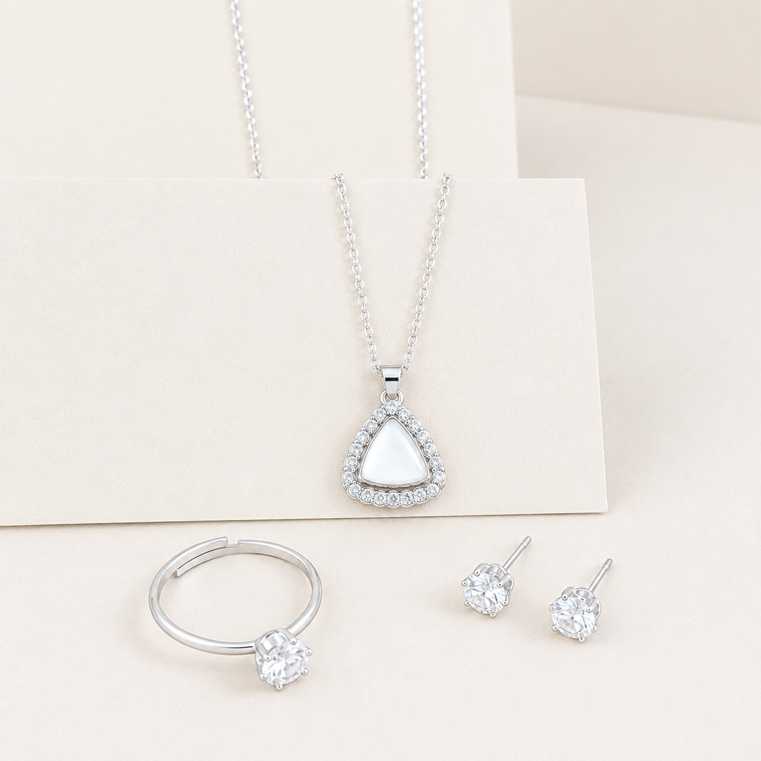 Teardrop Style Jewelry Gift Set for Women