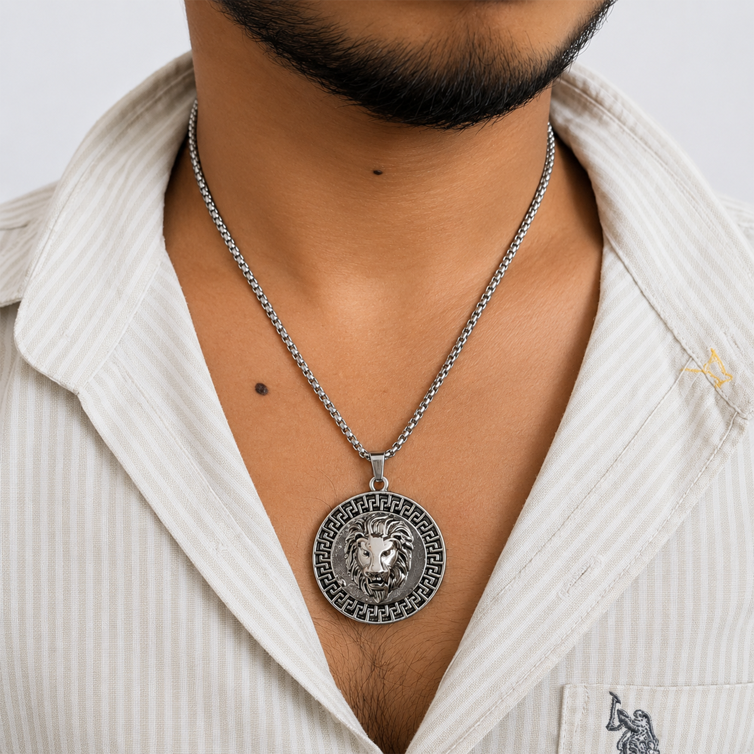 Stylish Lion Head Brass Pendant With Stainless Steel Chain For Men & Boys