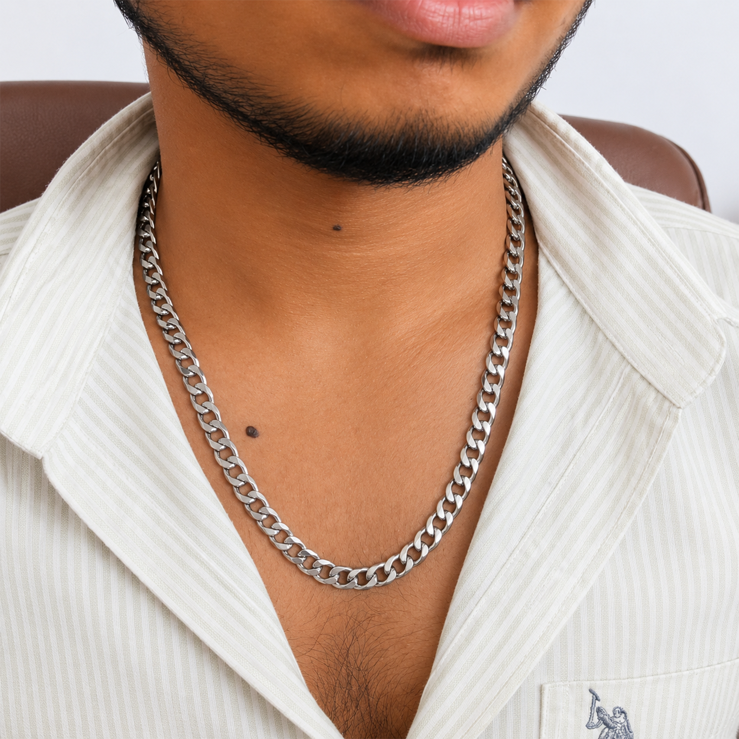 Rhythmic Figaro Interlink Stainless Steel Chain for Men & Women