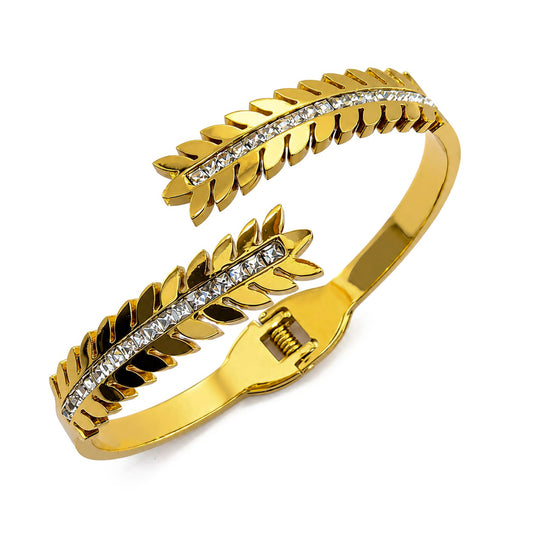 Dual Leaf Design Cuff Ad Stone Bracelet for Girls & Women