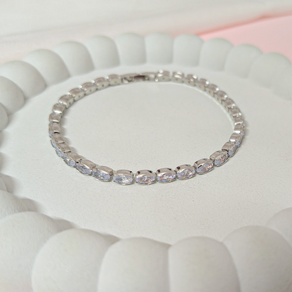 Stylish Flip Oval Cut Bezel Design Tennis Bracelet For Girls & Women's