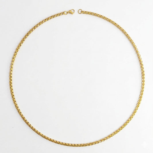 Stylish Interlock  Design Stainless Steel Snake Chain For Men & Women