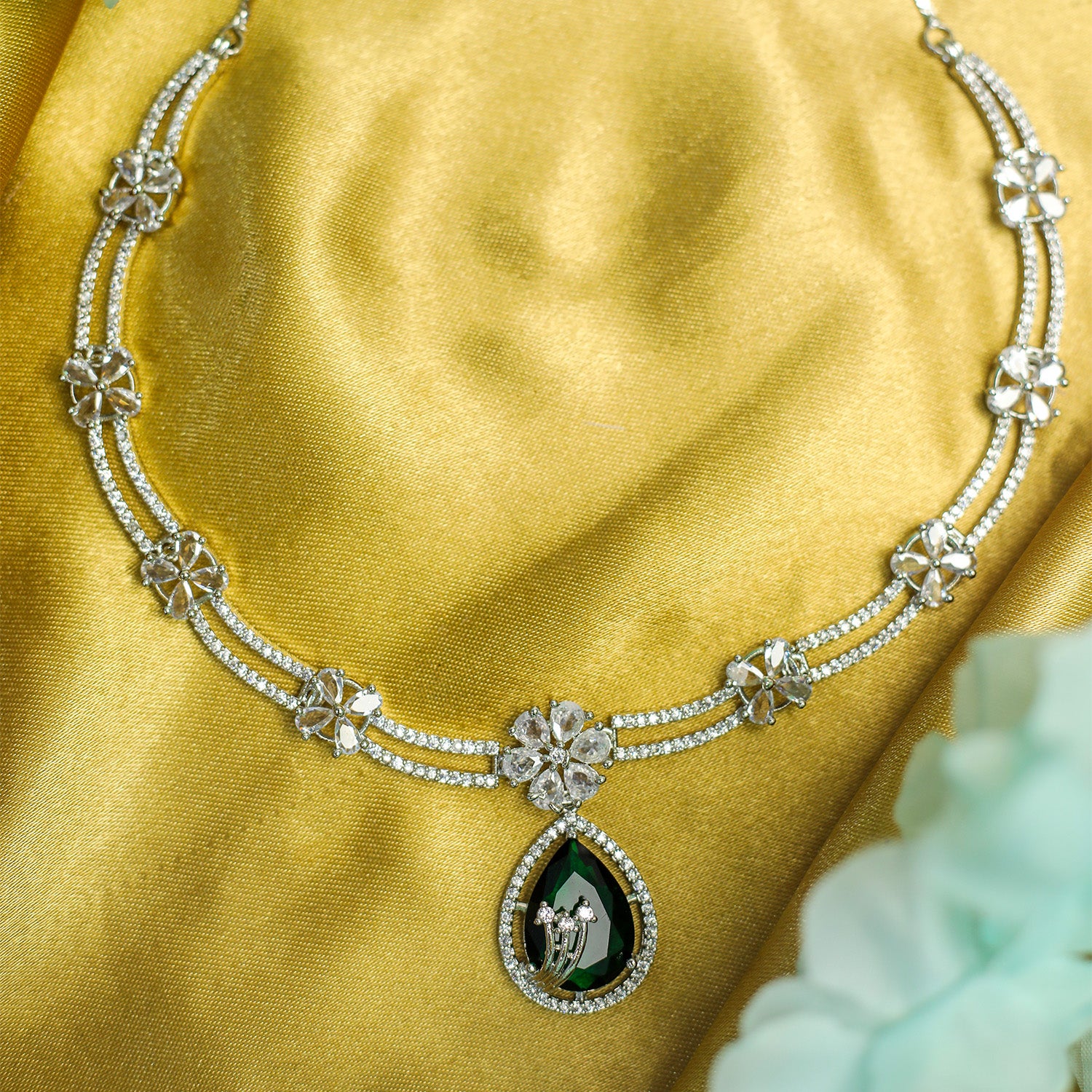 Ethnic AD Stone Striking Teardrop Stones
