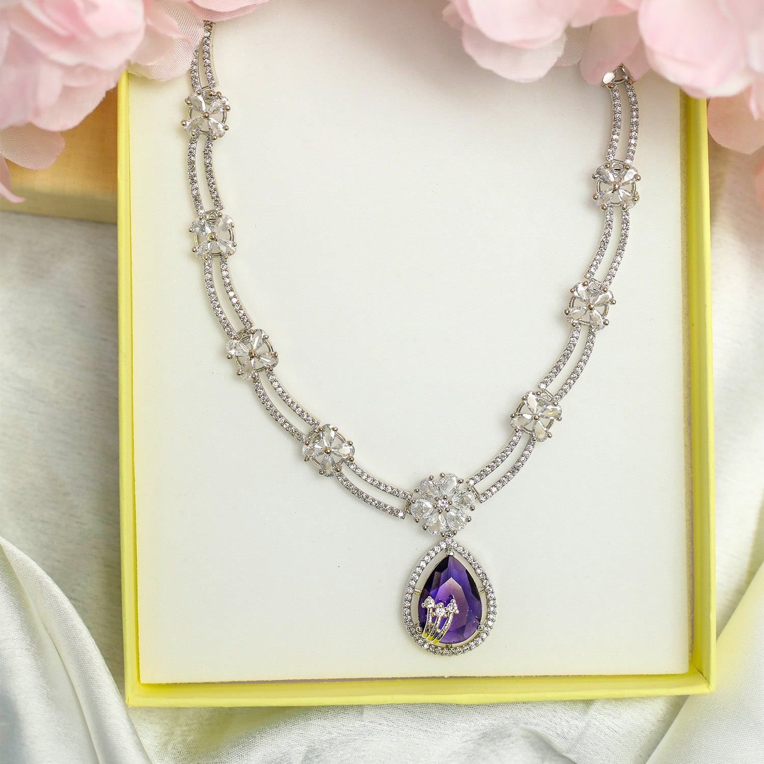 Ethnic AD Stone Striking Teardrop Stones